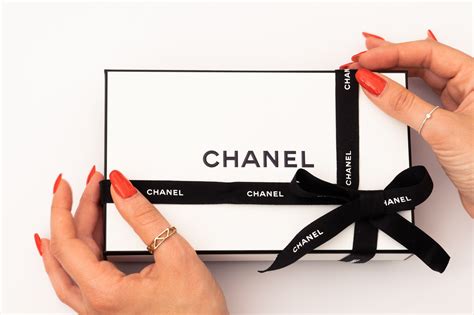 Chanel gift shops